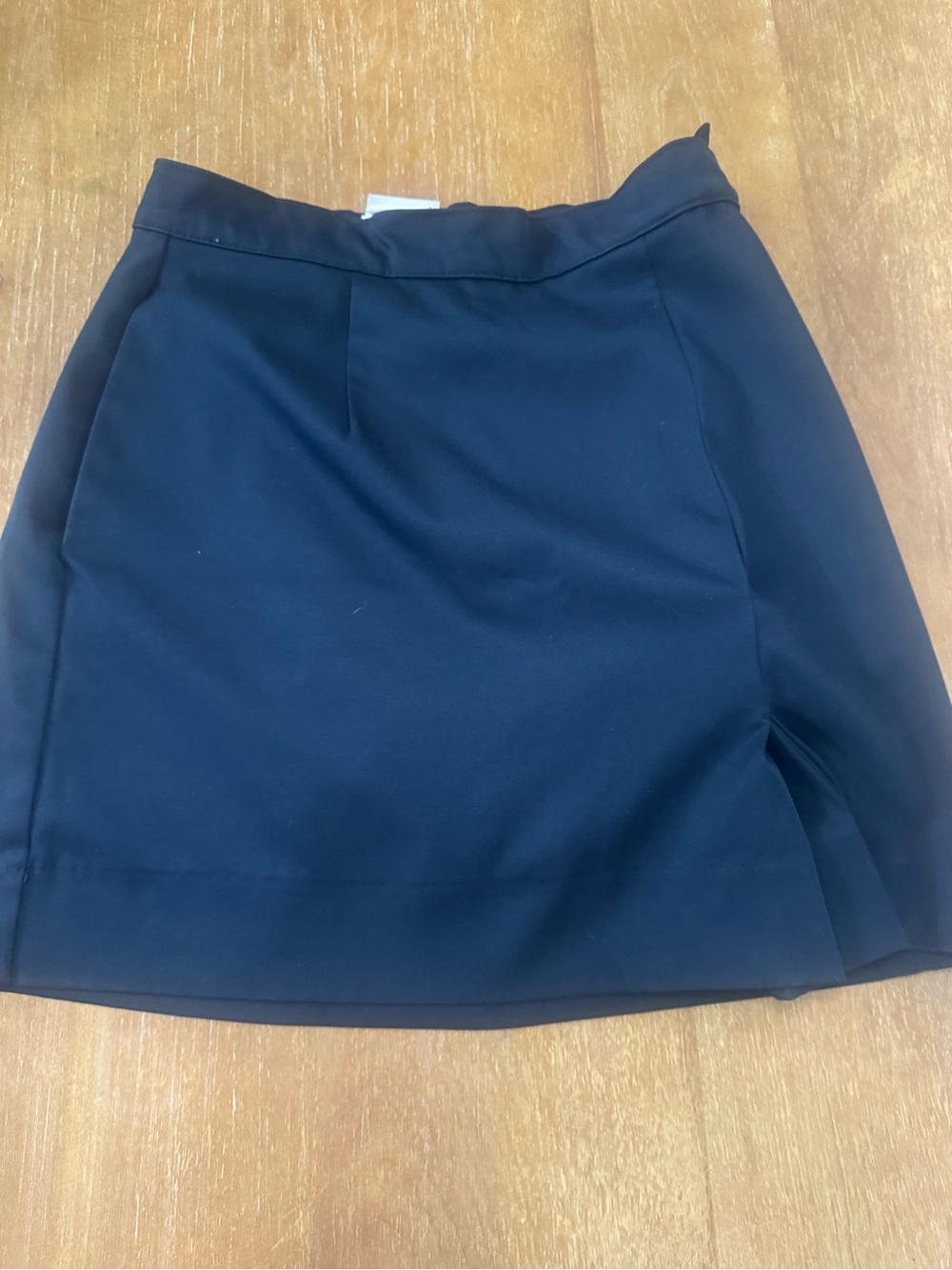 Dennis Women's Mini Skirt in Black - Sleek Everyday Style